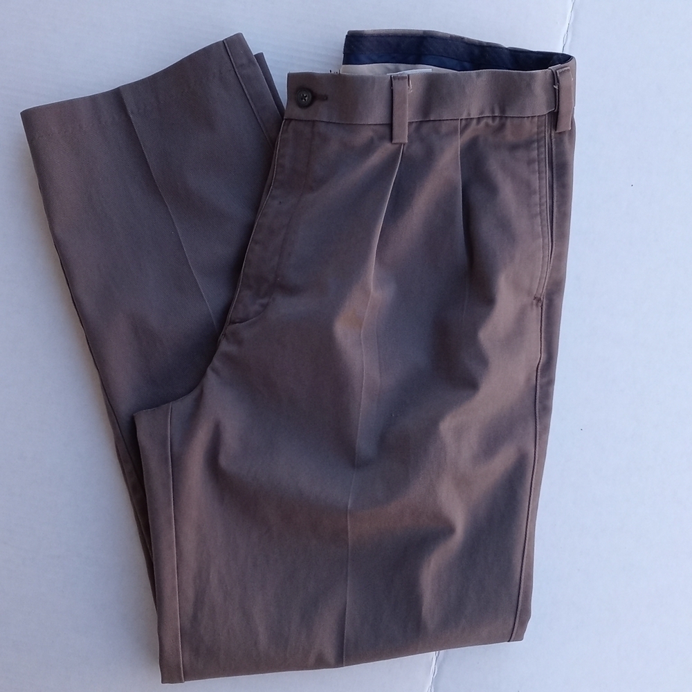 Savane Tan khaki pants 38x32